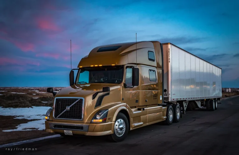 How Real-Time Tracking Improves Freight Transparency